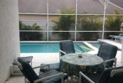 piscine de villa meublee a la vente parfait pour investissement locatif en floride