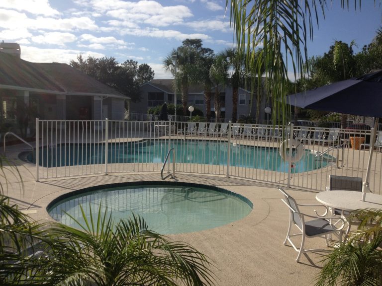 piscine des condos de lake Mary en vente à orlando en Floride