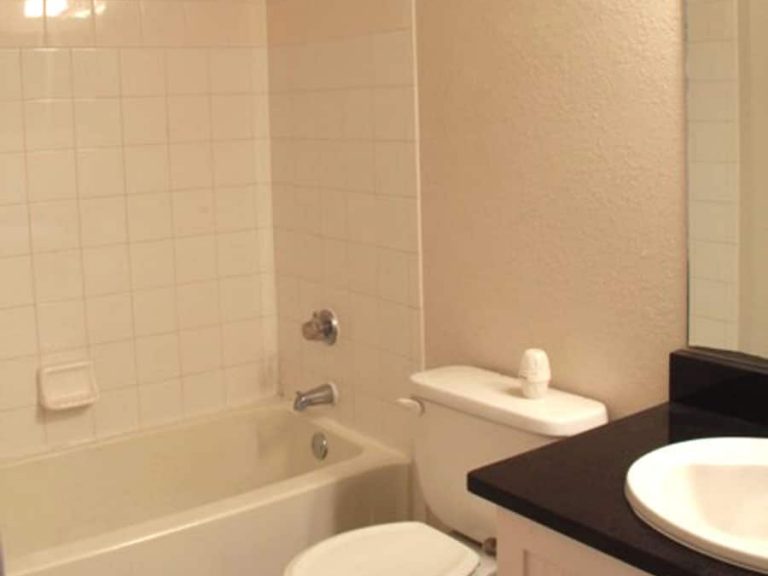 salle de bain du condo a vendre MD2 en floride