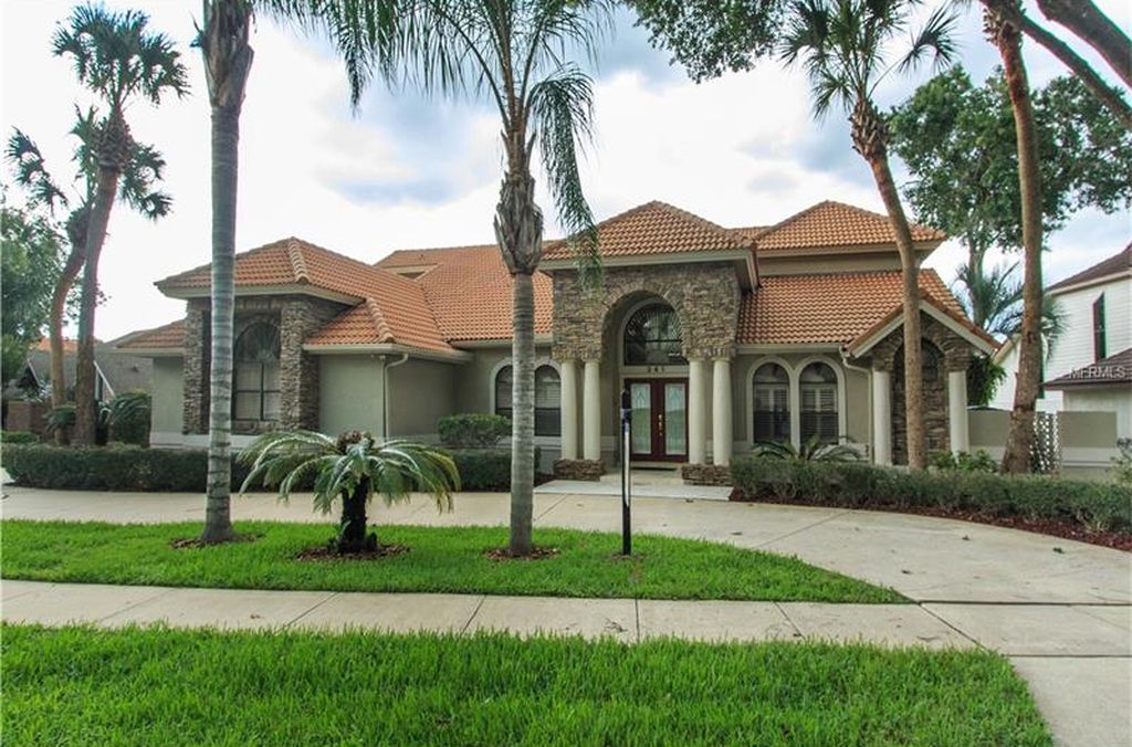 exemple d'une villa en Floride à vendre. Les proprietes peuvent etre luxueuses.