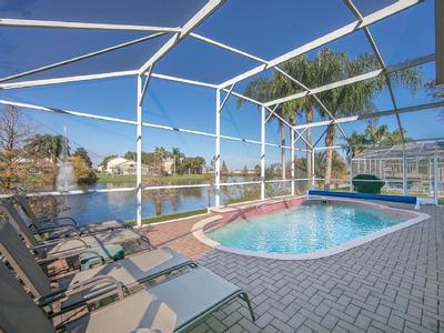 Une villa de location saisonnière avec piscine en Floride 