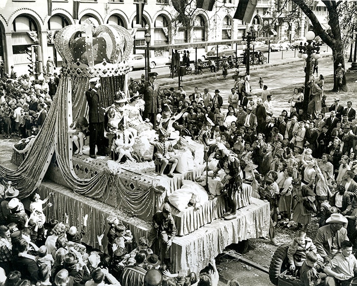 Char du carnaval de Mardi Gras dans les année 30 en Amérique