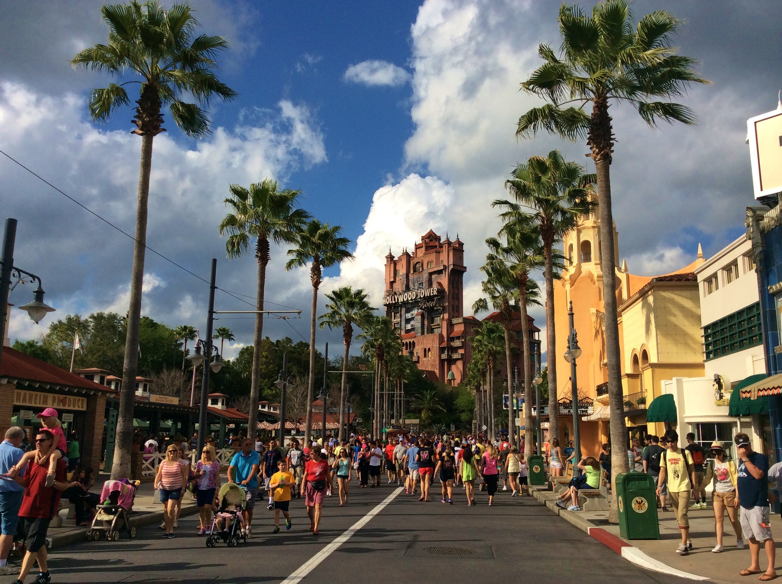 Rue du parc Disney Studios à Orlando en Floride