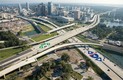 I-4 la grande voie qui traverse Orlando