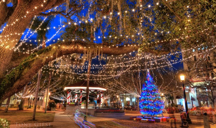 3 millions de guirlandes pour illuminer Saint Augustine en Floride pour Noël